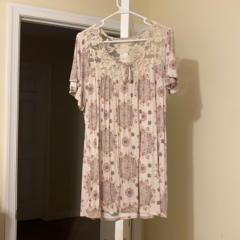 Pretty cream colored shirt